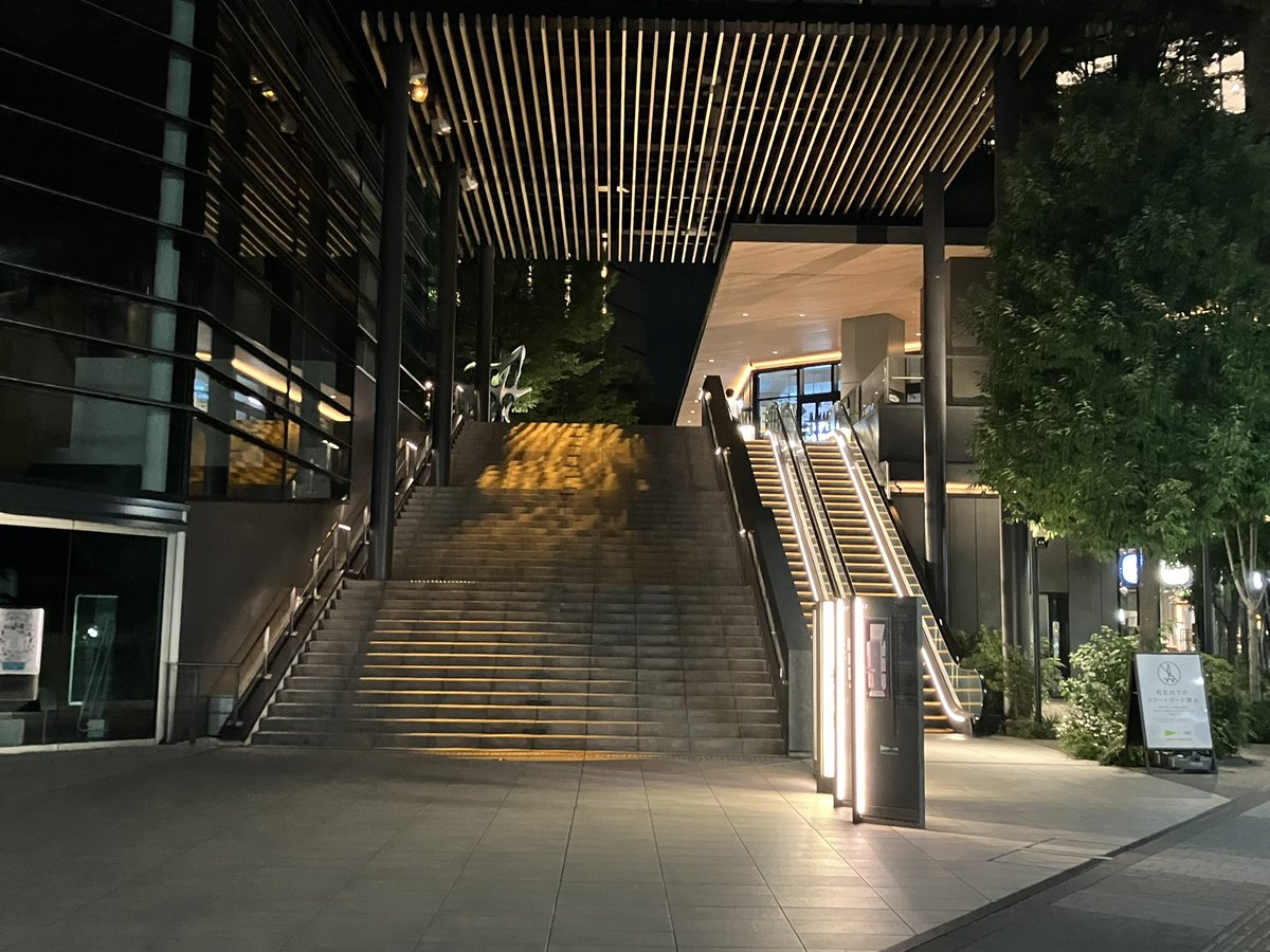 ojizo3's tweet photo. やっぱりシネマツー aスタジオの音響は良いなぁ。
チネチッタも良かったけれど、低音の使い方はシネマツーaスタジオの方が上手い気がする。
平日の午前中ならaスタジオで観られるなぁ。
時間作ってなんとか行きたい。
#超かぐや姫 https://t.co/nr83pdwoyh
