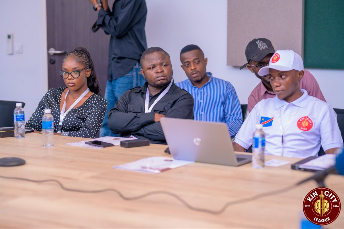 KinCityLeague's tweet photo. Conférence de presse de la #KinCityLeague 2026, tenue ce mardi 9 juin à Kinshasa.

Merci aux médias présents : Actu30, Africa News, La Lionne TV, La Prospérité, Pepele News, Perfect TV, RTNC, Télé 50, Télé News, Topcongo, Voix Azia TV, Zola News.

RDV le 25.07 ⚽️🏆 https://t.co/SVxRj0tGhg