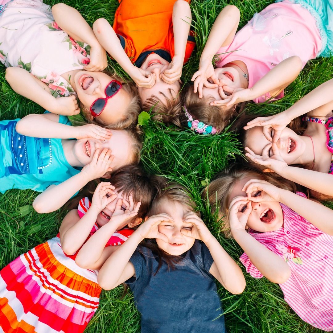 destinationsa_'s tweet photo. Summer holidays are nearly here! 🌞✨
Need ideas to keep the kids busy? We’ve got 7 weeks of fun covered 🎉⚽🔬🎨

Activities fill fast—book ahead! 👇
https://t.co/yfWWp6ETse https://t.co/t9II1VmBg4