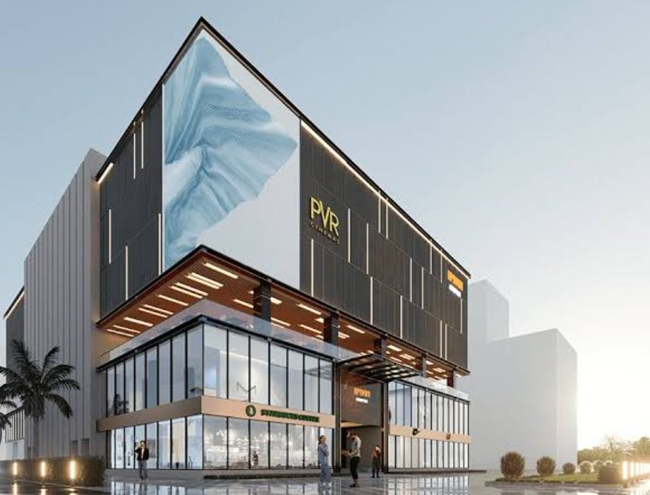 Aravelli_1003's tweet photo. 2nd Mall cum Multiplex of Kakinada Uptown Mall gearing up to open soon. https://t.co/ae8uhEeark