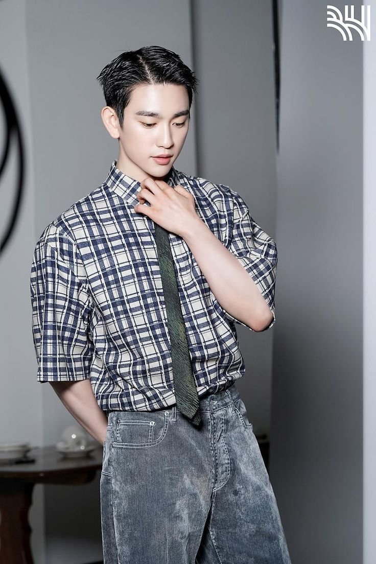 _hourlyjinyoung's tweet photo. #JINYOUNG #박진영 #진영 #GOT7 #갓세븐 @JINYOUNG https://t.co/X9k13o1hSz