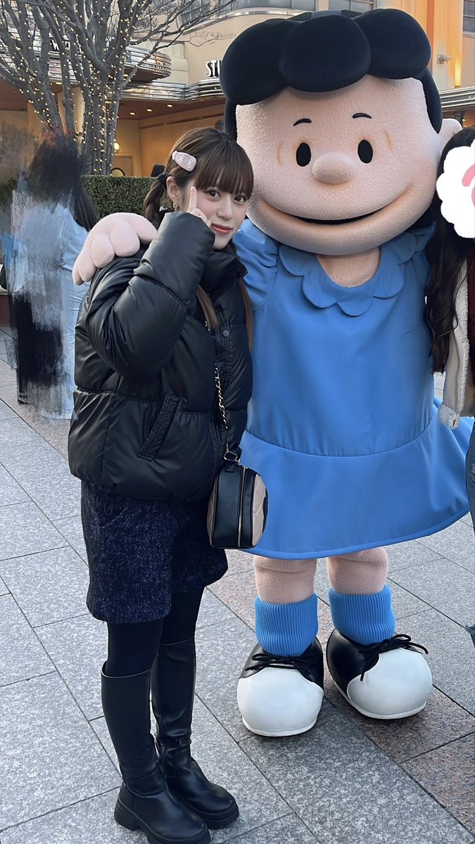 moa_TPK's tweet photo. 2年前の茶髪ロング時代の写真見つけた❕
今よりお姉さんかも？♡ https://t.co/BWRrULOfkB