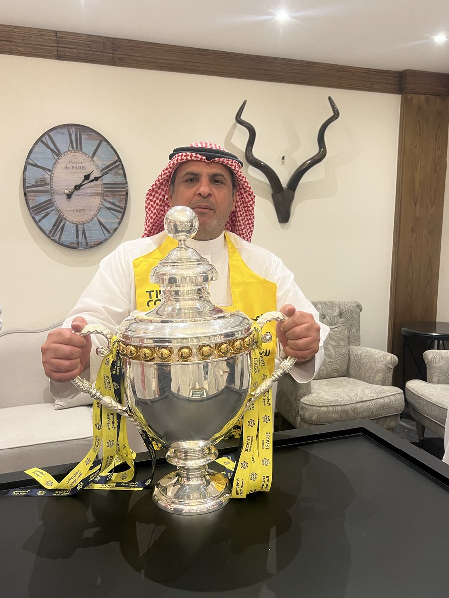 bandar_aaz's tweet photo. مع الكأس الأصلي كأس الرياض 
وليس كأس المجمعة 😉

#معصــــي https://t.co/sC3EbFh0Ex