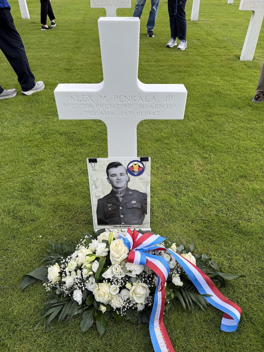 battlefieldexpl's tweet photo. He wrote home from the Netherlands to say everything was fine. It was the last letter his family received. Alex Penkala Jr. had jumped into the Netherlands with Easy Company during Operation Market Garden. In Eindhoven, a girl remembered him signing her ration book. 

Weeks later, on 10 January 1945, a German shell struck his foxhole in the woods near Foy. He and his friend Skip Muck were killed instantly. Penkala was twenty. He is buried at the Luxembourg American Cemetery.

We visited his grave today with the National WWII museum Easy Company Tour