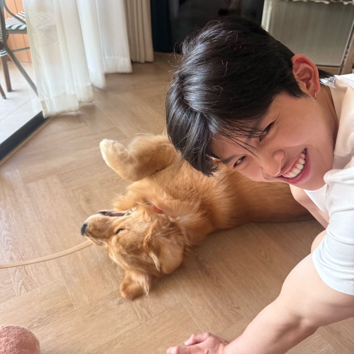 iimsohyped's tweet photo. น่ารักว่ะ เสปคแฟนหนุ่ม หล่อ ตลก เต้นเก่ง ร้องเพลงเพราะ รักครอบครัว รักสัตว์ 🤧 https://t.co/MnoZqRvaeV
