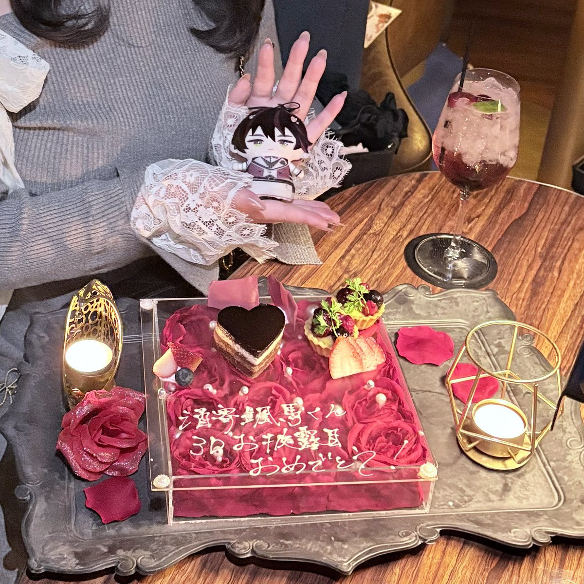 S_ss12_'s tweet photo. 酒寄颯馬くん 3Dお披露目おめでとう^ ̳ᴗ  ̫ ᴗ ̳^🍇
あなたに出会えて、応援できて、本当に幸せです。
デビューしてくれてありがとう！ここまで歩き続けてくれてありがとう！
酒寄にとって、素敵な時間となりますように💫

💟 #酒寄颯馬3D  #そうまみろ https://t.co/oiI0WQx974