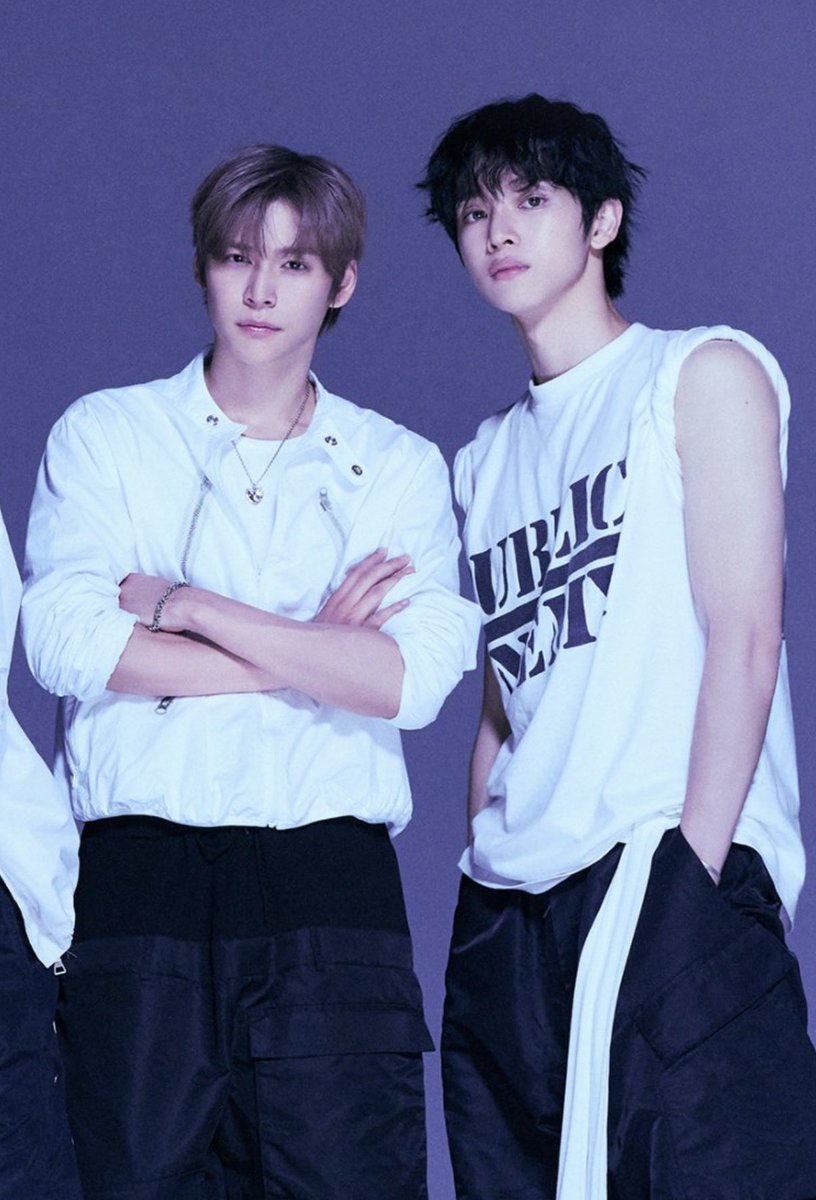 staytunedcms's tweet photo. ขอบคุณนะคะที่พวกพี่สองคนมาอยู่วงเดียวกัน หน้าพวกพี่เหมือนพระเอกซร.เลยค่ะ อึนซอกก็หล่อ ซองชานก็หล่อ วันที่ 15 นี้หนูสัญญาจะตั้งใจปั่นวิว สตรีมเพลงเพื่อให้สมความหล่อพวกพี่ค่ะ https://t.co/8VhOvOKMsn