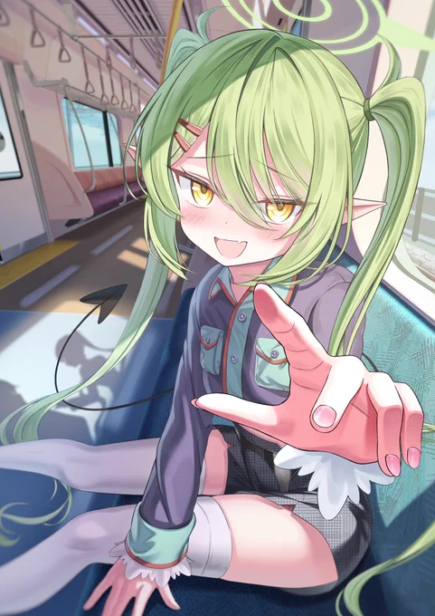 ノゾミと電車でイチャイチャ