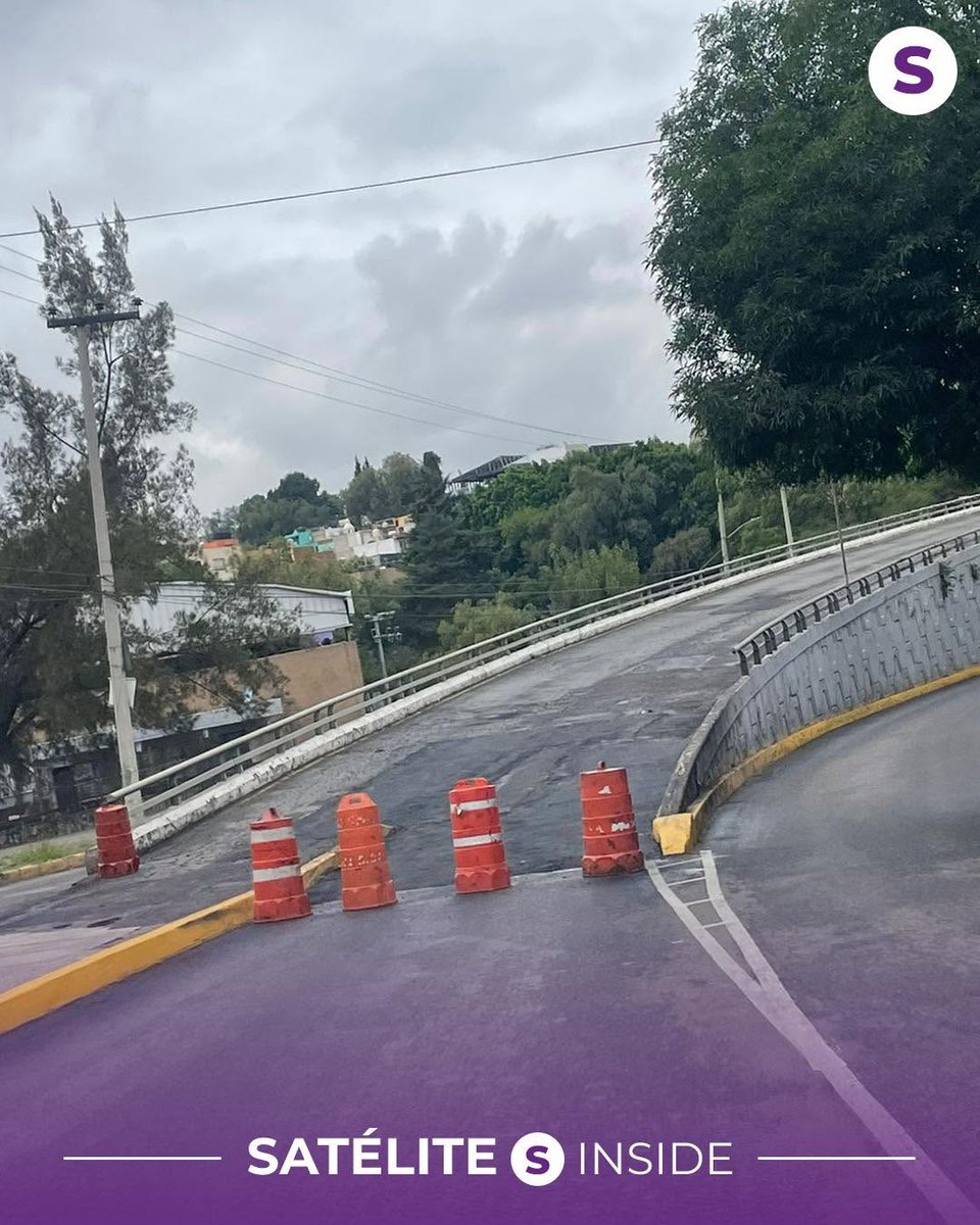 satelite_inside's tweet photo. El pasado 9 de junio se realizaron labores de bacheo en el puente vehicular de Avenida Fuentes de Satélite. 

Automovilistas utilizaron la parte inferior para circular. A pesar de las actividades, vecinos aseguran que las condiciones de la vialidad no mejoraron.

#SatéliteInside https://t.co/mKihnh6XzV
