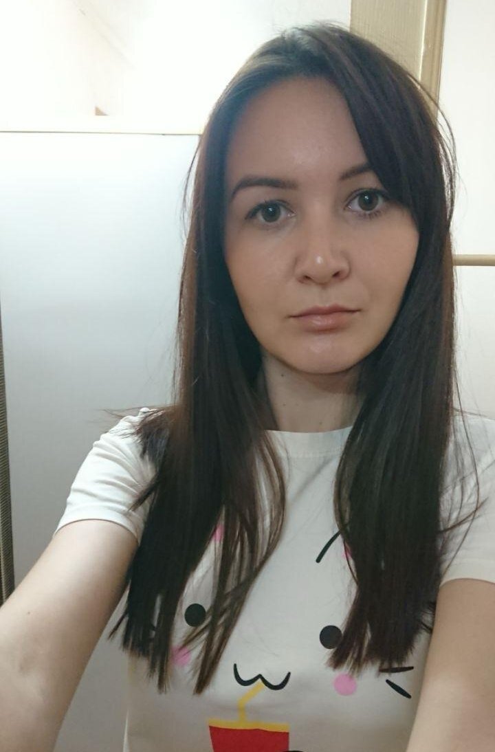 CrimeaUA1's tweet photo. Журналістку з Мелітополя Анастасію Глуховську,яку російські виродки викрали в окупації у серпні 2023,продовжують утримувати в СІЗО м.Кізел Пермського краю.Після етапування з Таганрога окупанти поголили журналістку налисо,а сама вона оголошувала голодування https://t.co/fGgDnHWjzO https://t.co/r9Yu9uVjNn