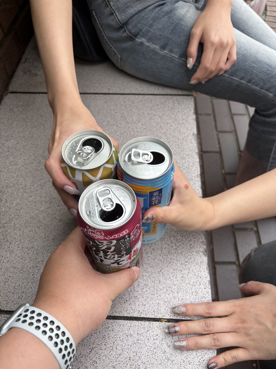 sunpathy3's tweet photo. ライブ前の04会神回すぎて最高でした🍻 https://t.co/3OjIu89EH5