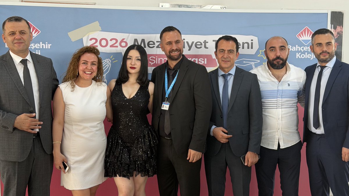 bhcshrMardin's tweet photo. Kepler havada, hayaller gelecekte… 🎓✨

Mezuniyet gecemizi gurur ve mutlulukla noktaladık.

#Mezuniyet2026 https://t.co/RvrF95eos4