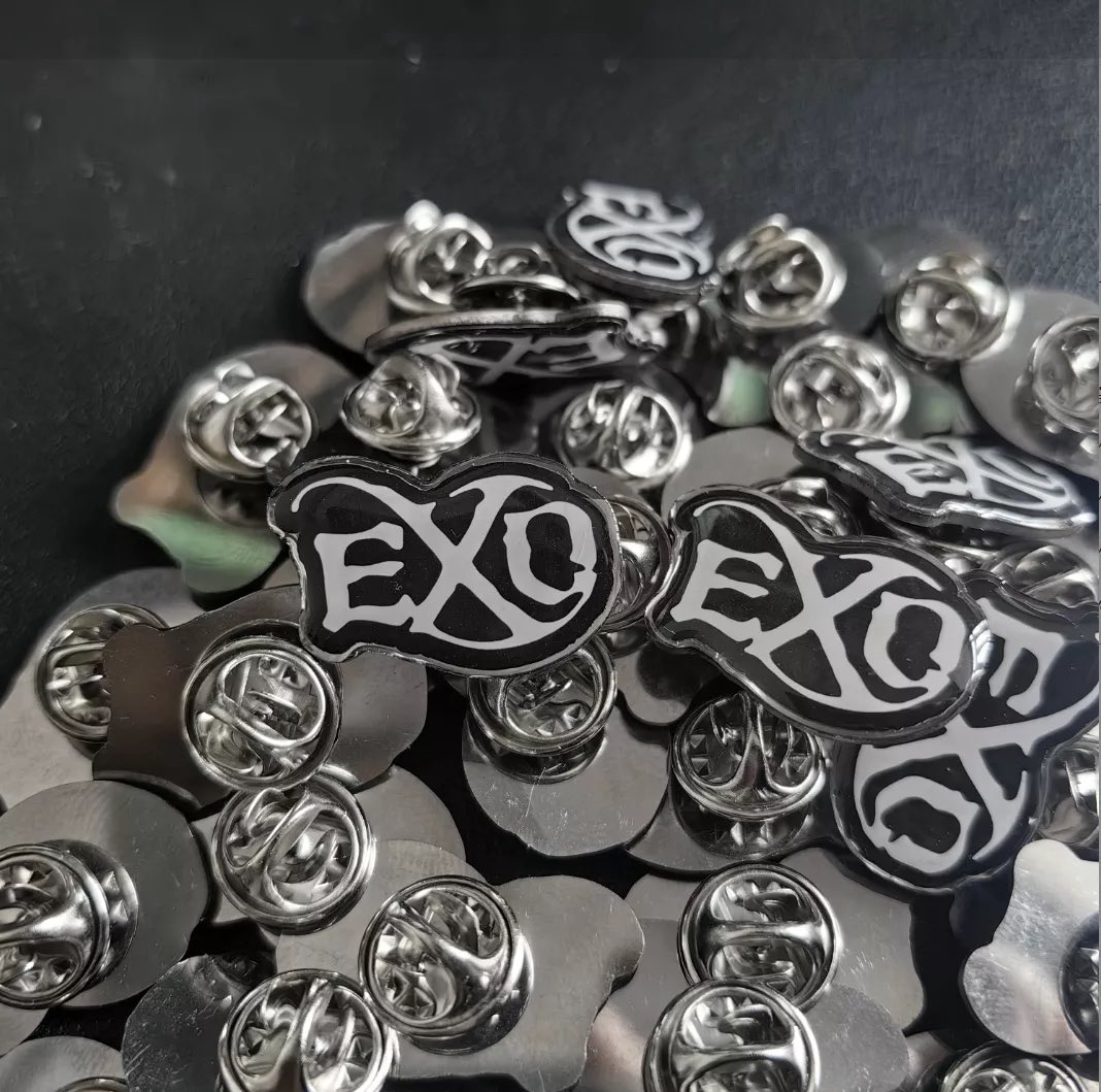 blooming_baekku's tweet photo. Freebies for #EXhOrizoninKL 

✨Exo logo enamel pin✨

• FCFS (limited quantity)
• Accept trade on the spot only (no book)
• 1 person 1 pcs only
• just say hi to me

Mind you this pin got rusty and be careful

Plis help rt sorry for plain post (too busy to make poster) https://t.co/E9PQMgLnQ5