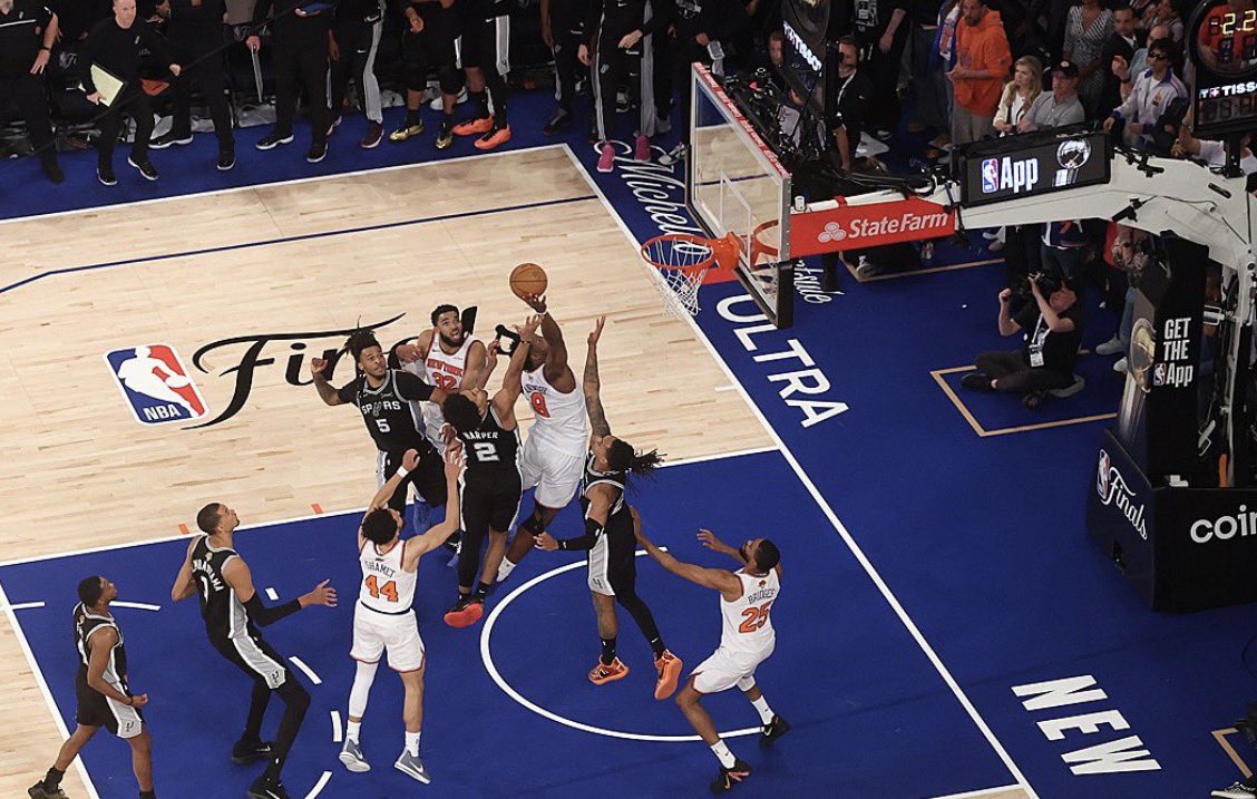 HDouglas83's tweet photo. Maannnnnnn , @FreddieandHD is going to CRAZY today…I know my guys @ColemanESPN, @Shannon_Penn, &amp; @ThatROC are excited about that @nyknicks WIN…As we do everyday, we’re keeping it 💯 on what we seen last night in Game #4 of the #NBAFinals @ESPNRadio https://t.co/FqJekhfb0o