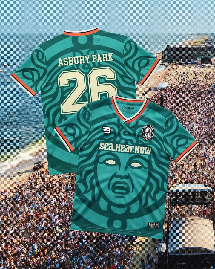 seahearnow's tweet photo. Rep the fest all summer long, on and off the pitch!

Inventory is limited, grab the 2026 Medusa Jersey today: https://t.co/MpdDNVTuO7 https://t.co/GWWM7NyJb3