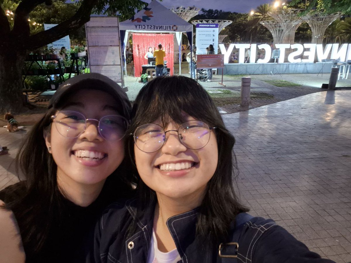 berlyism's tweet photo. the FOURTH is with us ! https://t.co/9QMOJiz0fl
