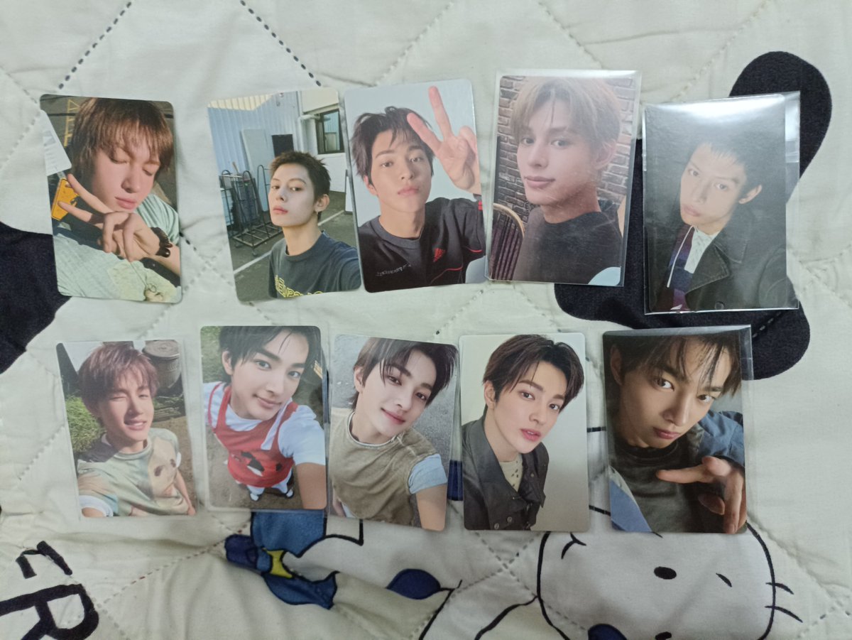 kekasihsean's tweet photo. #cortisell wts pc cortis bisa offer yaa sesuai market price, aku kurang tau harganya berapa jd boleh dm aja yakk. nanti dapet freebies &amp; boleh cod venue jugaakkk yukkss https://t.co/LLmTHUCOpM