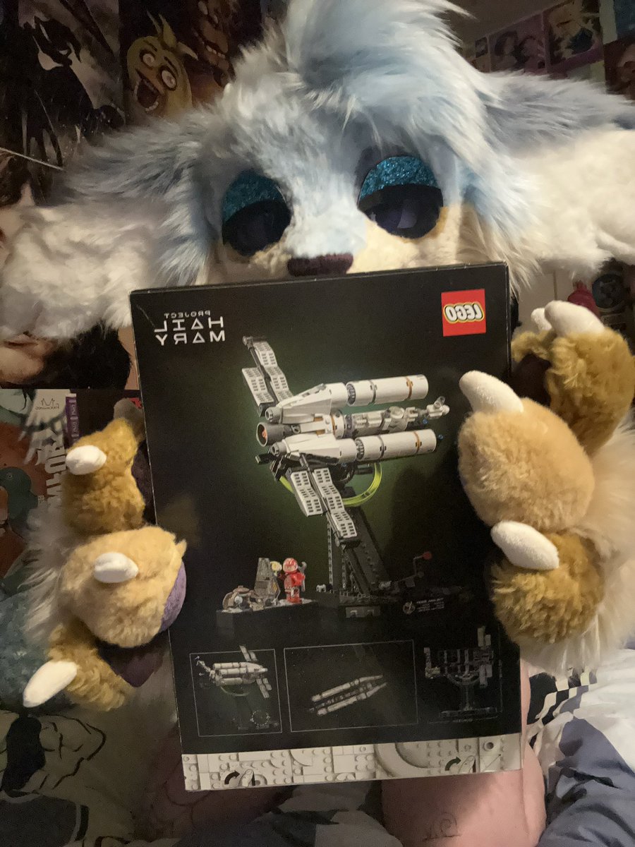sunsceneflower's tweet photo. OG MY GOD ITS HERE!!! i can’t wait to build this with my boyfriend thank you SO SO MUCH AAAA https://t.co/GSmgDcCmpL