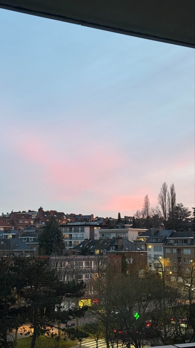 noeylamai's tweet photo. pink sky💘 https://t.co/op6tVg506F