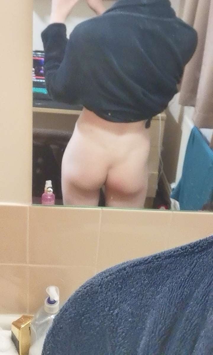 twinkywinky_2's tweet photo. Need ma virginity taking x 20 yo
#twink #bottom #gay https://t.co/jZfCZy6Z37