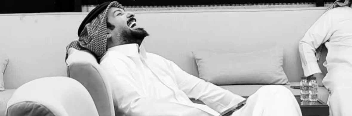 il0lf's tweet photo. « حتى لو ودك تجي لا تجيني
ضيعت مايكفي من العمر وياك

محتاج اعيش الي بقى من سنيني
ما افكر بوصلك ولا اخاف فرقاك »

— محمد جارالله قالها / وأنا أعنيّها • https://t.co/uRojpELRyJ