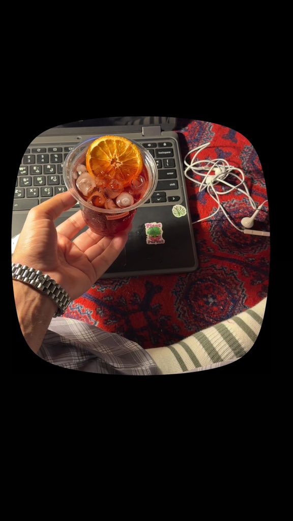 4ajg1's tweet photo. ⭐️🎧🫧🛋️ https://t.co/D1KNv0nOQd