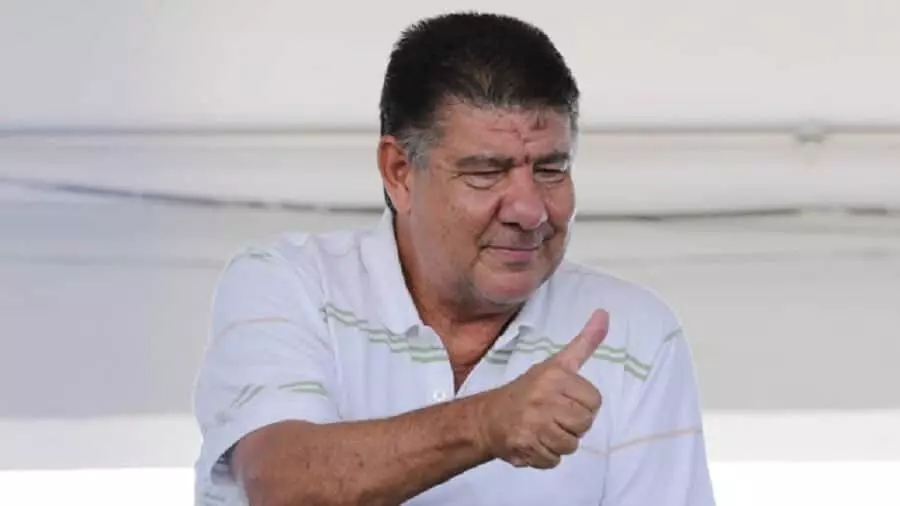 joaocotista's tweet photo. "Excelente do inglês Wilton, parabéns"

- Joel Santana https://t.co/86GxZc2aK5