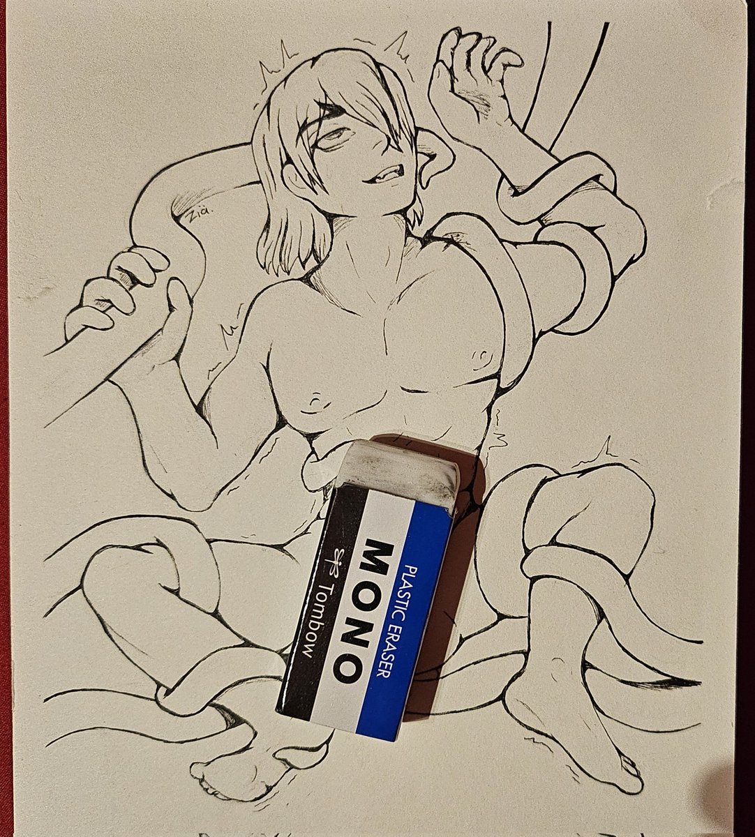 finidraws's tweet photo. Sorry for hiding the best part ._. https://t.co/mOcdPKkyyB