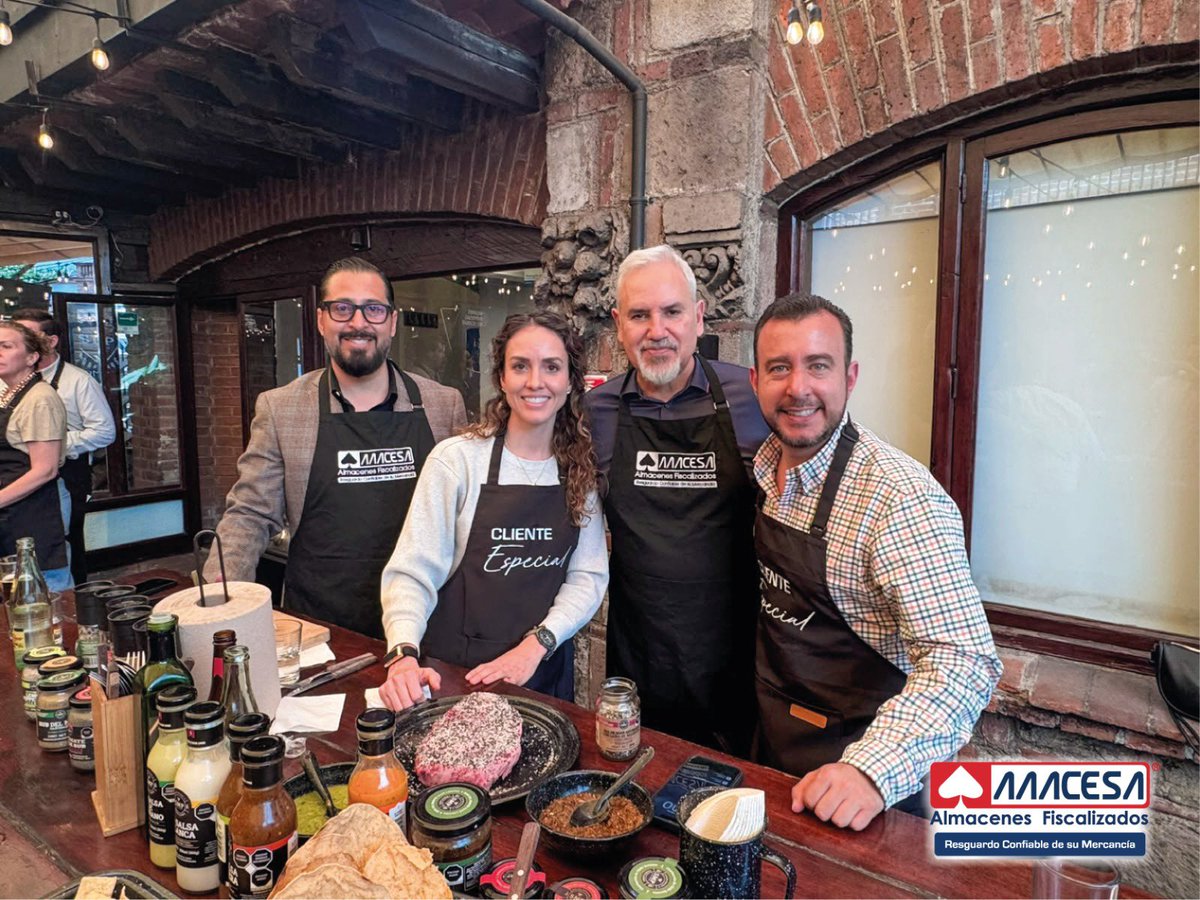 AAACESA_AF's tweet photo. Entre cortes, brasas y grandes conversaciones, fortalecimos una alianza que sigue volando alto. ✈️

Gracias a #Aeroméxico por compartir esta experiencia con nosotros. Seguimos construyendo relaciones basadas en la confianza, el trabajo en equipo y una visión compartida de éxito.

#AAACESA #SociosEstratégicos #TrabajoEnEquipo #ResguardoConfiableDeSuMercancia