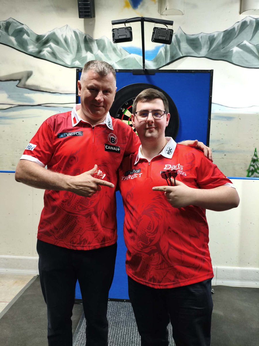 SebastianB180's tweet photo. @OfficialPDC
Thx to my Sponsors and Supporters❤️

@TargetDarts  @TuffStuff_UK https://t.co/HXamaPM4Jm  @ModusDarts180 @DartshopTV180 @Darts_World https://t.co/ATli8qeXgg