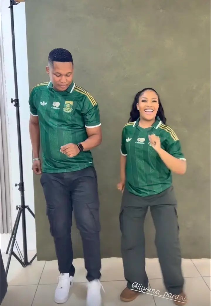 Thabang340936's tweet photo. A proud fan moment 

LIEMA SUPERSPORT MOMENT
LOSE CONTROL IN ALL DSPS
LIEMA DSTV ADVERT
#DSTVFifaWorldcup2026
#LiemaPantsi

#LiemaPantsi https://t.co/NxeMtUW4mt