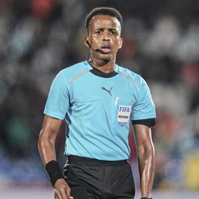 saabir26's tweet photo. Cumar ayaa magac iyo hadal heyn tii ugu sarreysay ka helay dhacdadii uu kala kulmay garoonka diyaaradaha ee Miami. Xariirka UEFA ayaa waxay Cumar Cartan ku sharfeen qabashada Faynalka koobka UEFA Super Cup ee la qaban doono 12 August 2026. https://t.co/IpKvGJZHe2