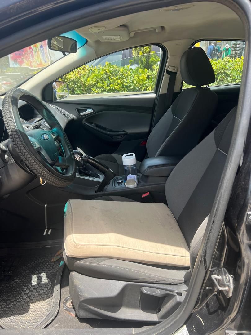 LatyrDiouff's tweet photo. 🚗 À VENDRE – DM AUTOMOBILE

✨ FORD FOCUS ✨

📅 Année : 2013
⚙️ Boîte : Automatique
⛽ Carburant : Essence
🔋 Motorisation : 4 cylindres
👥 5 places

🔥 Très bonne tenue de route
🔥 Idéale pour un usage quotidien

💰 Prix : 2.650.000 FCFA https://t.co/S3UE90MRLY