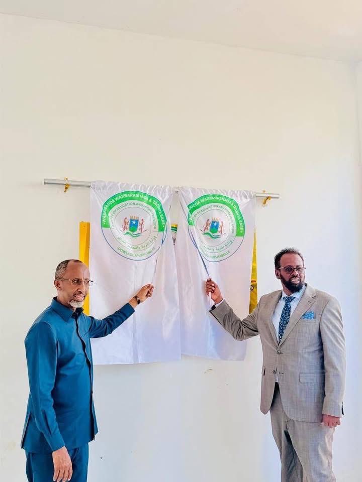 Cmmsmali's tweet photo. The construction and official inauguration of the Hirshabelle Ministry of Education headquarters is one of the key ambitions of the Federal Ministry of Education, Culture and Higher Education of Somalia, marking an important milestone in strengthening education governance https://t.co/TzGHb6Z2ot