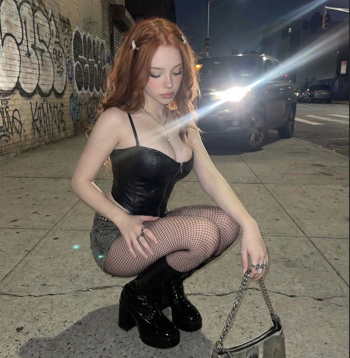 brsngrh's tweet photo. I'm so horny rn dm me 💕��

#teenage #nolimit #somno #nteenagegirlsude #horny
#inkedgirls #legsleevetattoo #legtatoo #sexy #girls #nsfwt #dickrate #nsfw #nude #bwc #bbc #cum #horneyslut https://t.co/4jkYzdyIKv