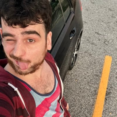 USMiniTru's tweet photo. Why does every communist in the U.S. look like he just got done whoring at a truck stop? https://t.co/CE1zzDQ5F3
