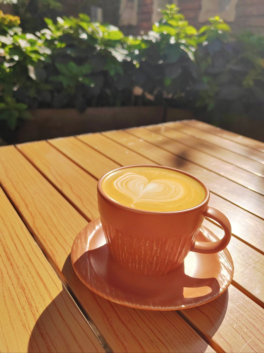 303Viktor's tweet photo. Just got stuck in a sudden downpour while walking to the café—hair’s a mess, shoes are squelching, but the hot latte I grabbed and the first warm sunbeam peeking through the clouds right after make this chaotic, soggy Tuesday feel surprisingly lovely. https://t.co/3cu47ndawn
