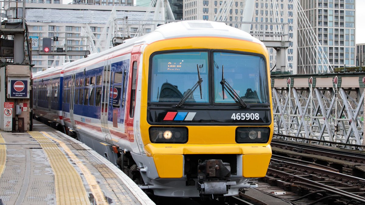 williampgwebb's tweet photo. Its 40 years since Network SouthEast launched it launched on 10th June 1986 until 1st April 1994 when British Rail was privatised #NetworkSouthEast #BritishRail https://t.co/P1x9mx1zca