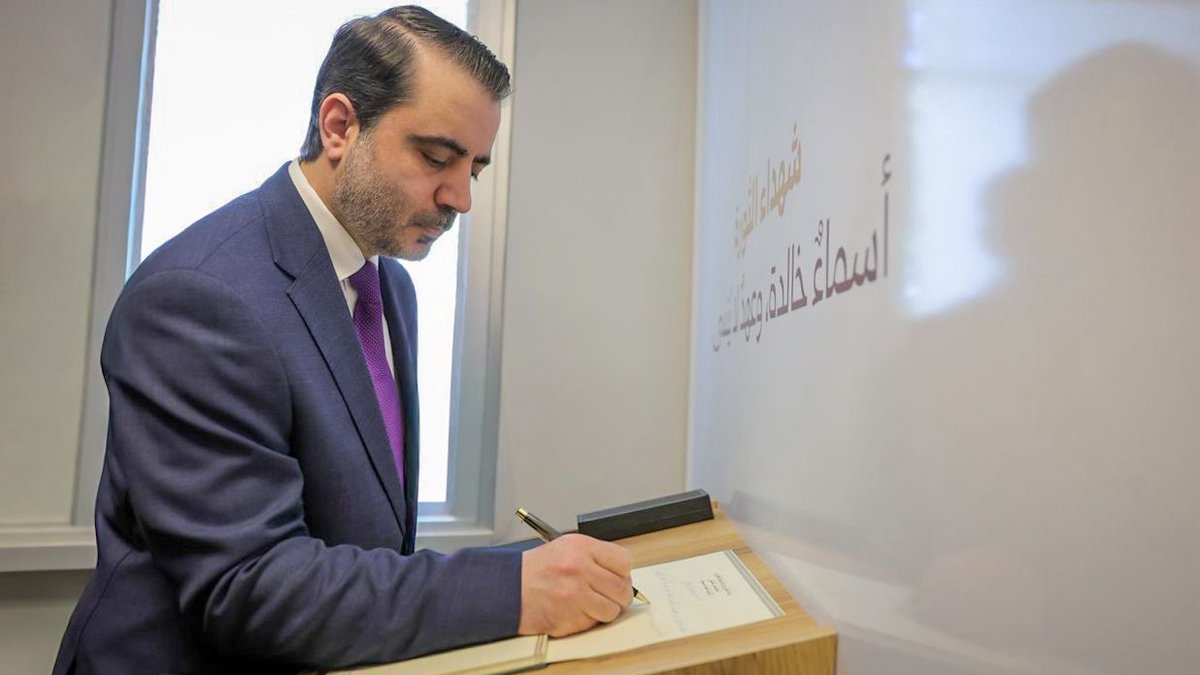 syrianmofaex's tweet photo. وزير الخارجية والمغتربين السيد أسعد حسن الشيباني يفتتح القنصلية العامة للجمهورية العربية السورية بمدينة غازي عنتاب في الجمهورية التركية، بحضور رسمي ودبلوماسي واسع. https://t.co/Gv0KkS7hEr
