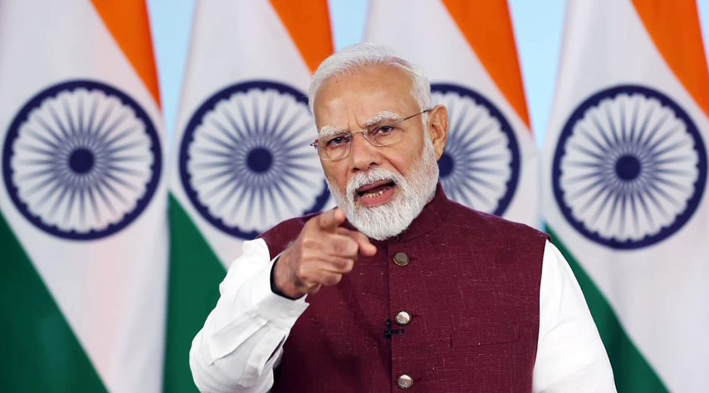 PracticalSpy's tweet photo. 🚨 🔥 भारत की रक्षा में ऐतिहासिक बढ़त!

फ्रांस ने भारत के प्रस्तावित 114 राफेल फाइटर जेट प्रोग्राम के लिए टेक्नोलॉजी ट्रांसफर की घोषणा कर दी! 🚀

•अब राफेल पर ब्रह्मोस मिसाइल इंटीग्रेशन का रास्ता साफ 🔥
•भारत में एयरफ्रेम मैन्युफैक्चरिंग की टेक्नोलॉजी भी ट्रांसफर होगी

मेक इन इंडिया का नया चैप्टर! राफेल + ब्रह्मोस = दुश्मनों के लिए डेडली कॉम्बो 💀

Atmanirbhar Bharat की राह पर मजबूती से आगे बढ़ते हुए… 🇮🇳
#Rafale #BrahMos #MakeInIndia #IndianAirForce #AtmanirbharBharat #DefenceNews
