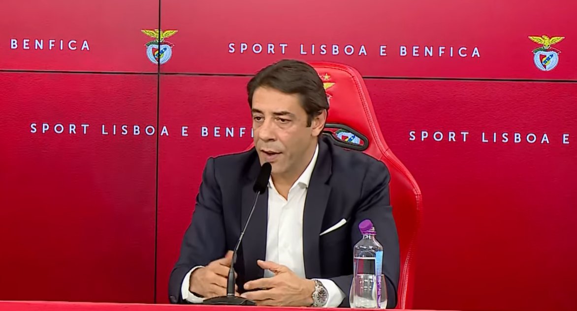 CabineSport's tweet photo. "Um clube que pode ser campeão não pode ter 11 empates e perder 12 pontos em casa" https://t.co/Q3TzR88ILq