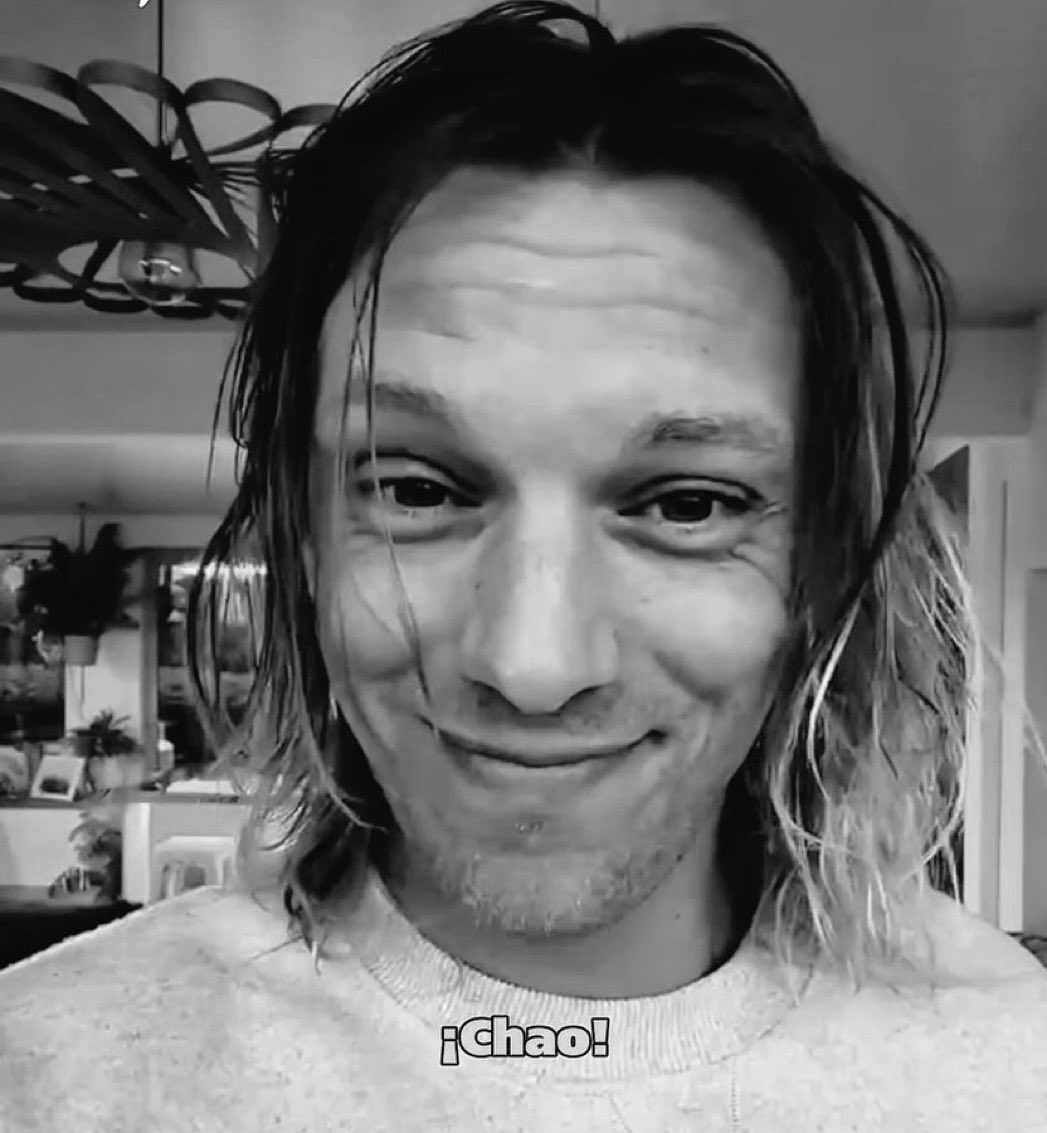 BeebesChiO's tweet photo. I hate that something we’ve all been looking forward to for so long has turned into something so divisive and has turned people against each other. I wouldn’t be surprised if Jamie takes a break and doesn’t post again for a while, but i hope he does. 1/2 https://t.co/L35KuHNGHH