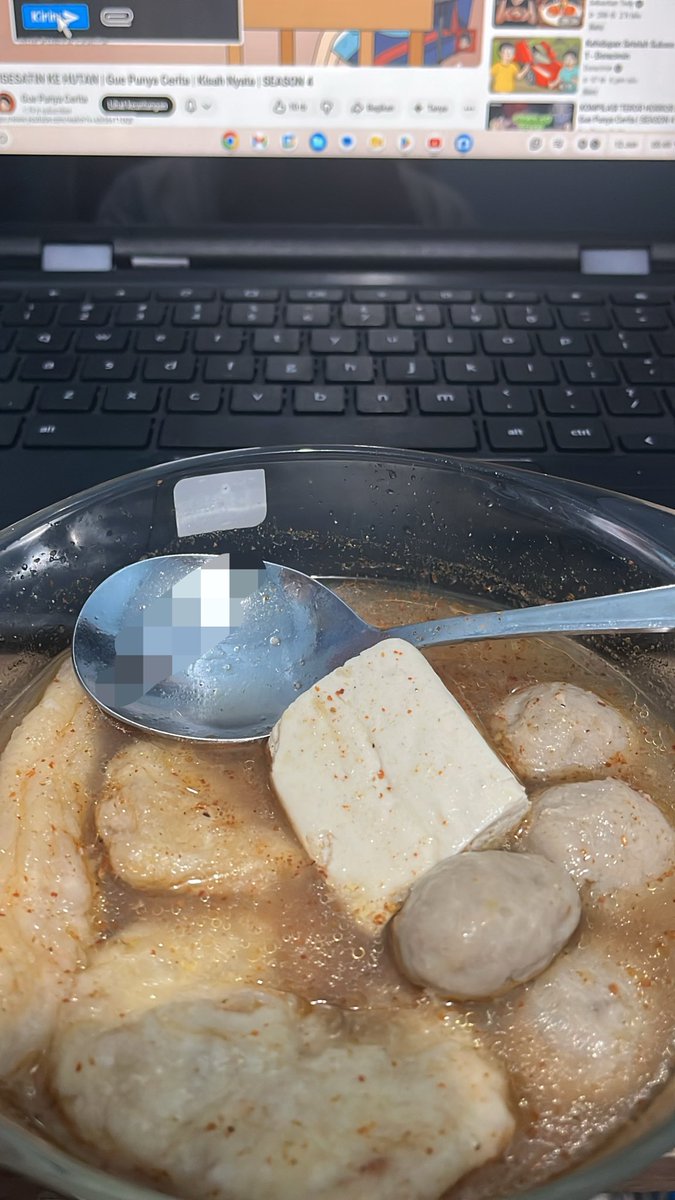 yumnaaa tweet media