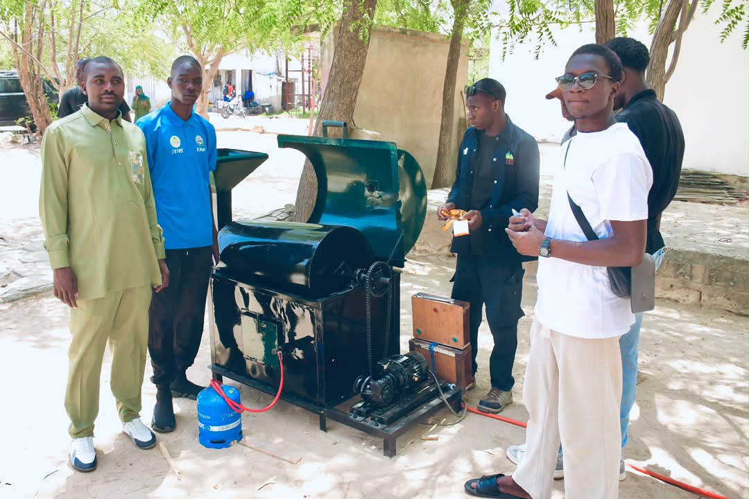 univsinesaloum's tweet photo. Le 06 juin 2026, le Département HGMER a ouvert ses portes au campus de Sing-Sing pour faire découvrir ses formations, ses projets innovants et le savoir-faire de ses étudiants.
Une journée d’échanges, de découvertes et de valorisation des métiers au service du développement. https://t.co/FXTP8GRGqq
