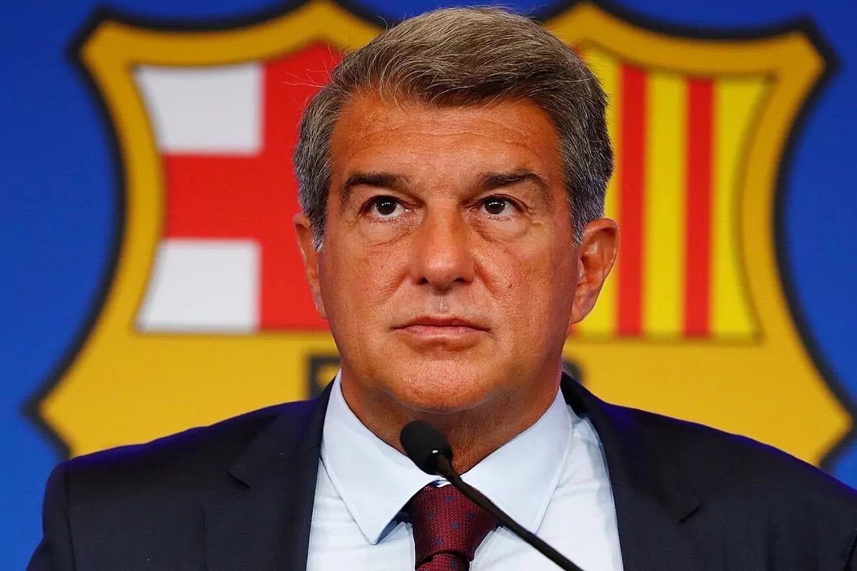 BF1899_'s tweet photo. 🚨💣 BREAKING: Laporta has entered the race for Gvardiol.

Deco has been told to submit a €85M bid and snatch Real Madrid’s priority target.  @JooseAlvarezG https://t.co/dy24TVaZFG