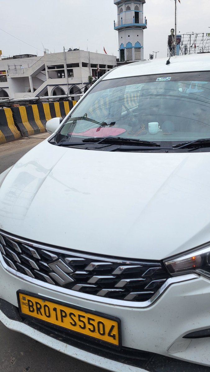 info_bihar's tweet photo. Kankarbagh sham karib 4 baje kankarbagh karbighiya pul par karbigahiyake traf se  galat direction se aa rahe the ye wahan jisse durghatna ki ashanki thi . Kripya ucchit karyewahi ki jaaye @patna_traffic https://t.co/X4mGk0TjSH