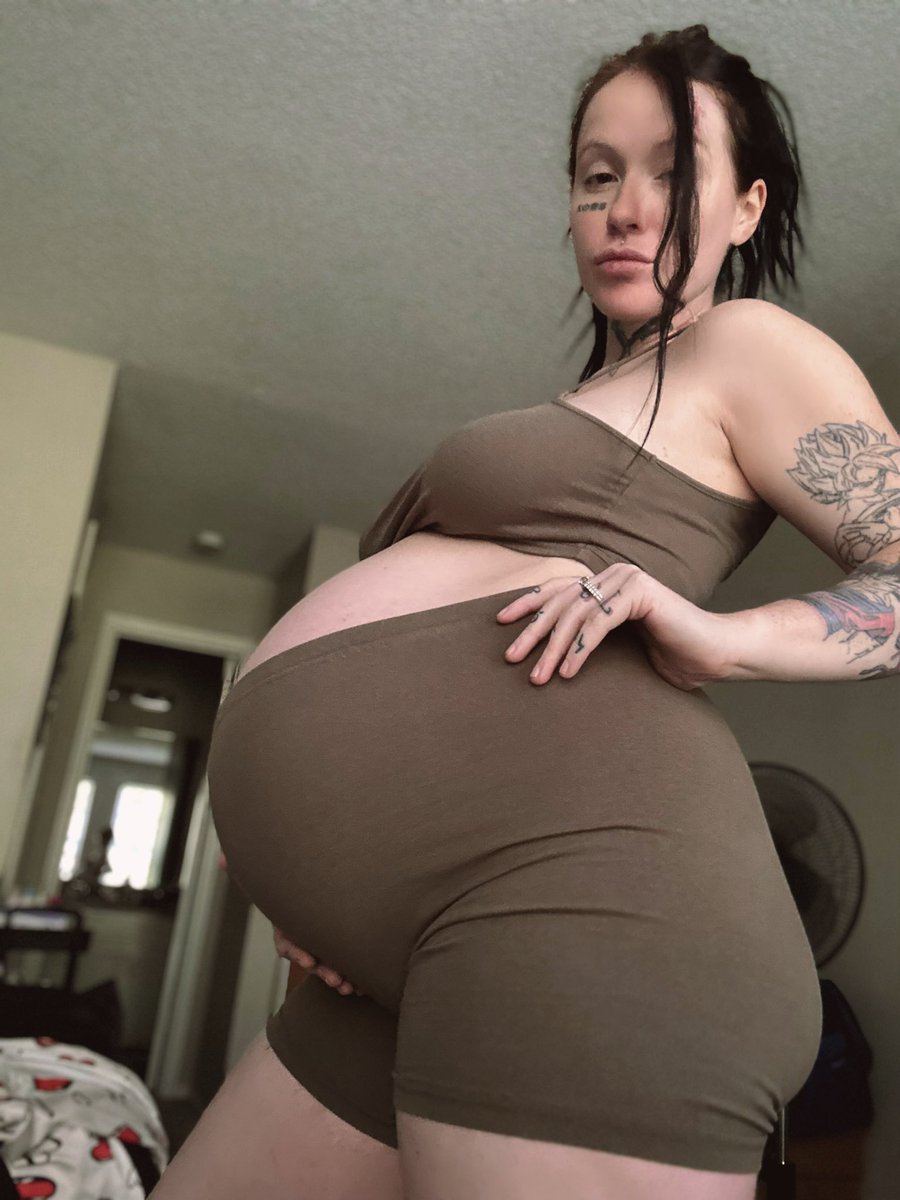 ChelseaNS2's tweet photo. Get all my previous pregnant content on sale!! Text me! While it’s on sale https://t.co/JAqGIcNOJM