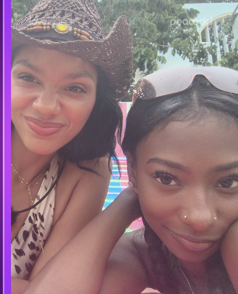 thesagitrious's tweet photo. the ultimate core four #loveislandUSA https://t.co/dKQO3ho3tw