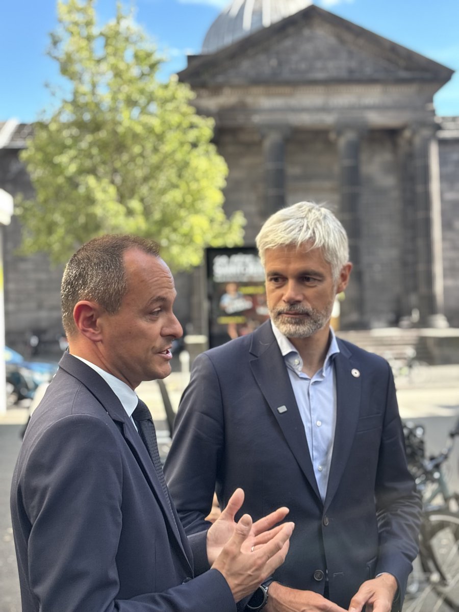 BoyerJ_M's tweet photo. Sécurité à #ClermontFerrand : la Région soutient le maire Julien Bony ! 🤝
@laurentwauquiez  annonce: 
🔹 1 M€ pour la vidéosurveillance 
🔹 500 k€ pour sécuriser les écoles 
🔹 50 k€ pour les policiers municipaux
🛑 Objectif : protéger les Clermontois face aux violences. https://t.co/LtJxcjcgzO