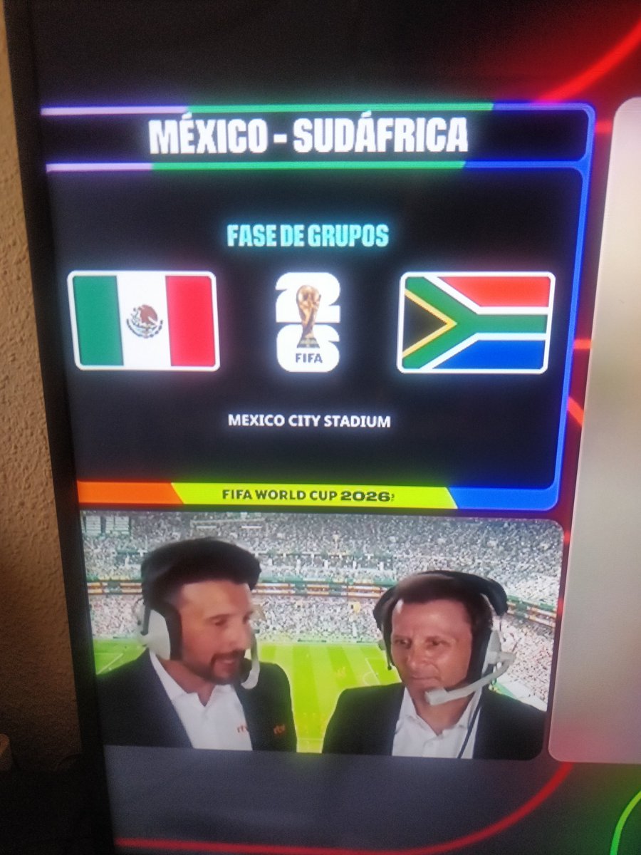 yisuscripto's tweet photo. Están graciosos 🤣 menudo mundial nos espera  #MundialRTVE https://t.co/MPLUmrzbrb